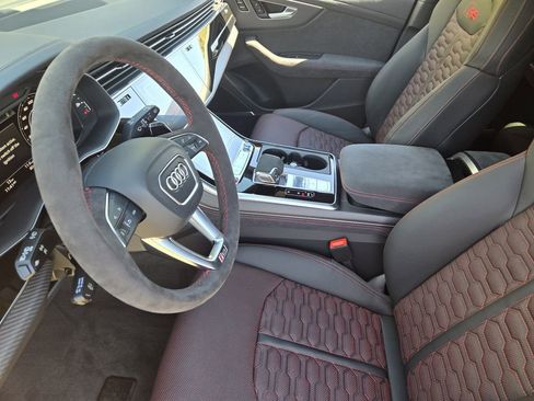 New 2026 Audi RS Q8 performance image 14