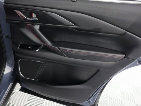 Used 2022 MAZDA CX-9 Carbon Edition image 30