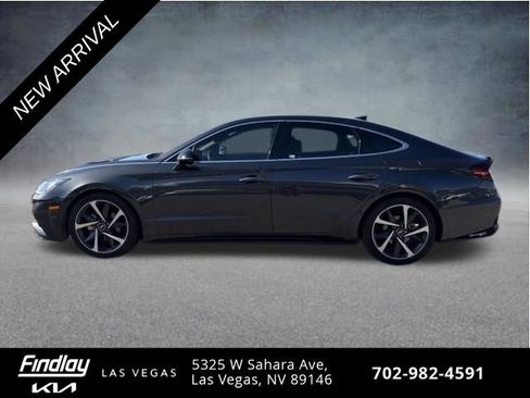 Used 2021 Hyundai Sonata SEL Plus FWD image 2