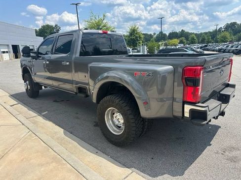 Used 2024 Ford F350 Lariat w/ Lariat Ultimate Package AWD/4WD image 6