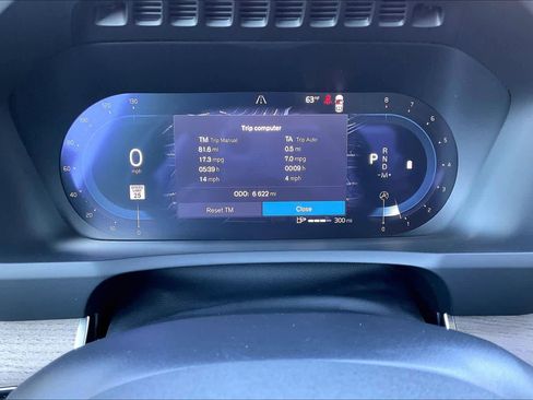 Used 2025 Volvo XC90 B5 Core w/ Protection Package Premier image 23