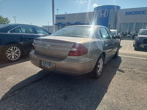 Used 2007 Buick LaCrosse CX FWD image 11