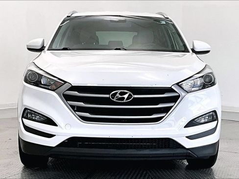 Used 2018 Hyundai Tucson SEL FWD image 3