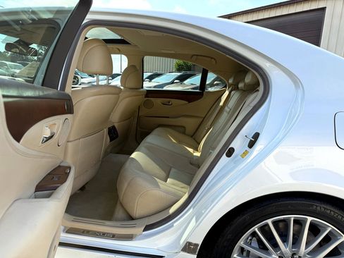 Used 2011 Lexus LS 460 Luxury image 25
