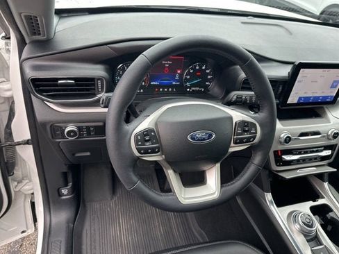 Certified 2023 Ford Explorer XLT w/ Equipment Group 202A image 14