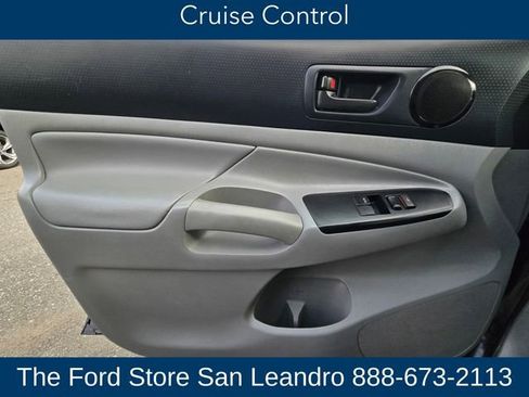 Used 2014 Toyota Tacoma 2WD Access Cab w/ Convenience Package image 26