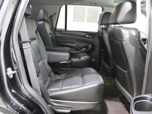Used 2018 Chevrolet Tahoe LT image 27