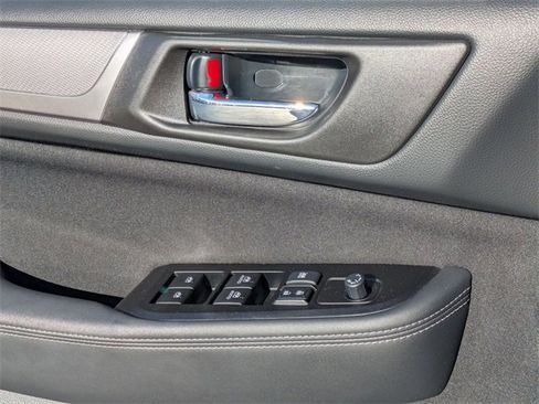 Used 2018 Subaru Legacy 2.5i Premium w/ Eyesight & BSD & Rcta & HBA image 13