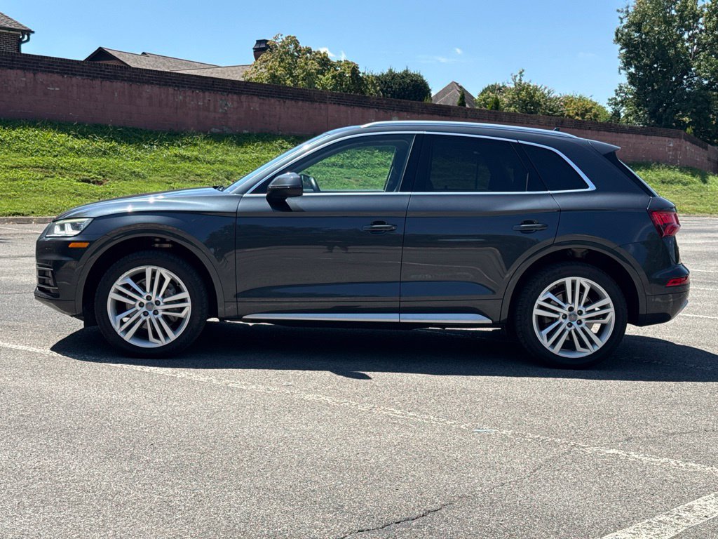 Used 2019 Audi Q5 Premium w/ Premium Plus Package AWD/4WD image 9