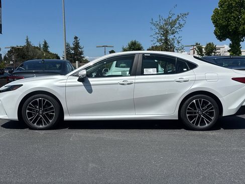 New 2026 Toyota Camry XLE FWD image 6