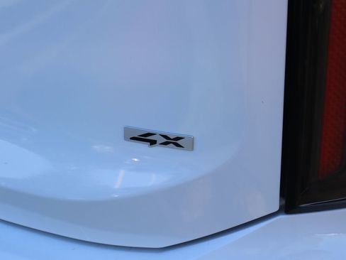 New 2025 Kia Telluride EX image 8