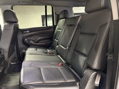 Used 2019 GMC Yukon XL SLT w/ Open Road Package image 25
