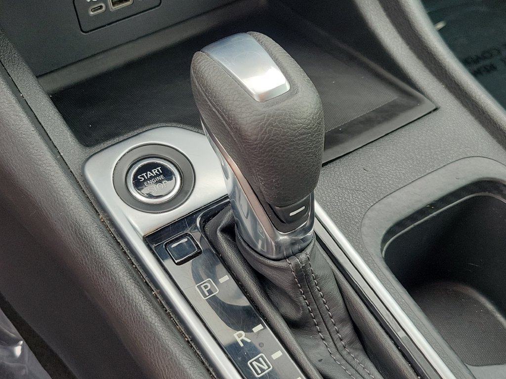 Certified 2022 Nissan Sentra SV FWD image 27
