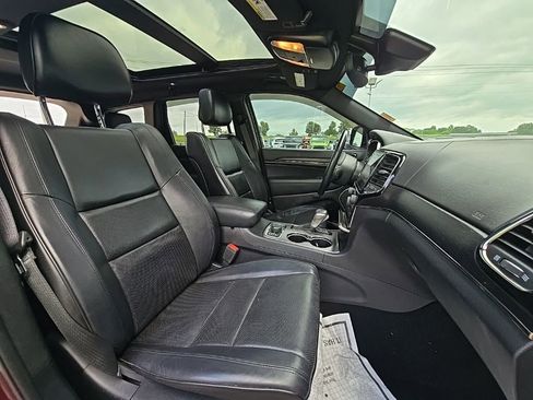Used 2019 Jeep Grand Cherokee High Altitude AWD/4WD image 17
