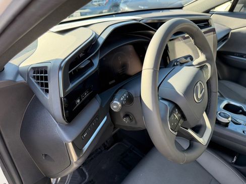 Used 2024 Lexus RZ 300e Premium w/ Technology Package image 11