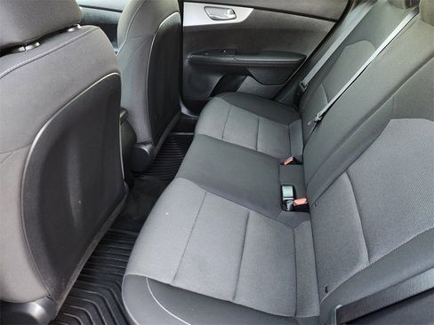 Certified 2024 Kia Forte LXS image 27