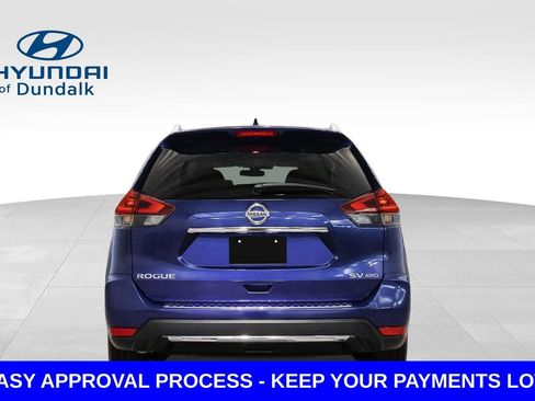 Used 2019 Nissan Rogue SV image 8