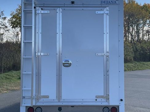 New 2026 Ford E-350 and Econoline 350 Super Duty w/ Power Equipment Group image 22