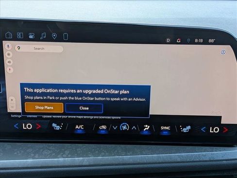 Used 2024 Chevrolet Traverse LS FWD image 14