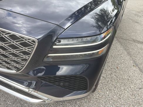 Used 2025 Genesis GV80 2.5T Prestige AWD/4WD image 9