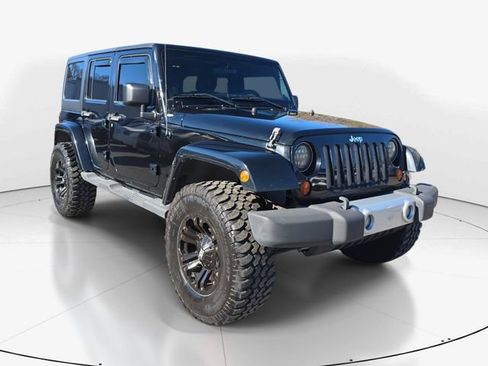 Used 2011 Jeep Wrangler Unlimited Sahara w/ Trailer Tow Group image 2