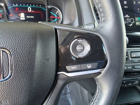 Used 2021 Honda Pilot Touring image 32