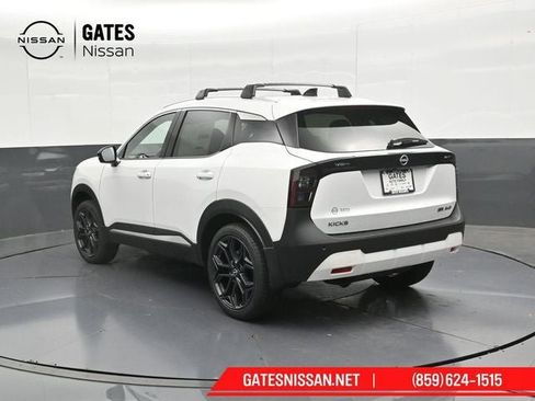 New 2026 Nissan Kicks SR w/ SR Premium Package image 8