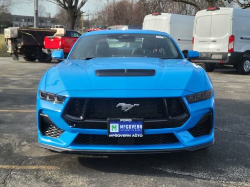 Used 2025 Ford Mustang GT Premium w/ GT Performance Package image 8