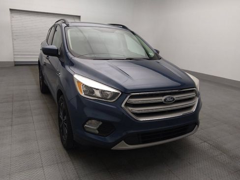 Used 2018 Ford Escape SE FWD image 14
