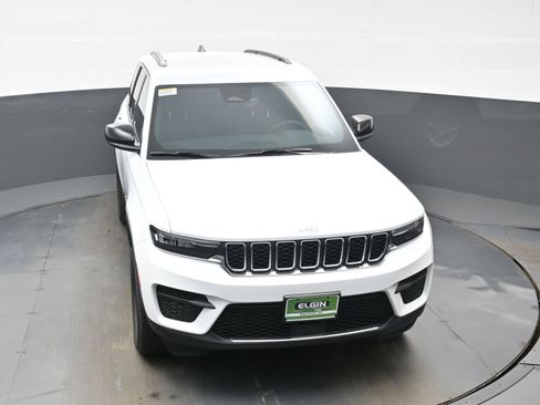 New 2026 Jeep Grand Cherokee Laredo AWD/4WD image 25