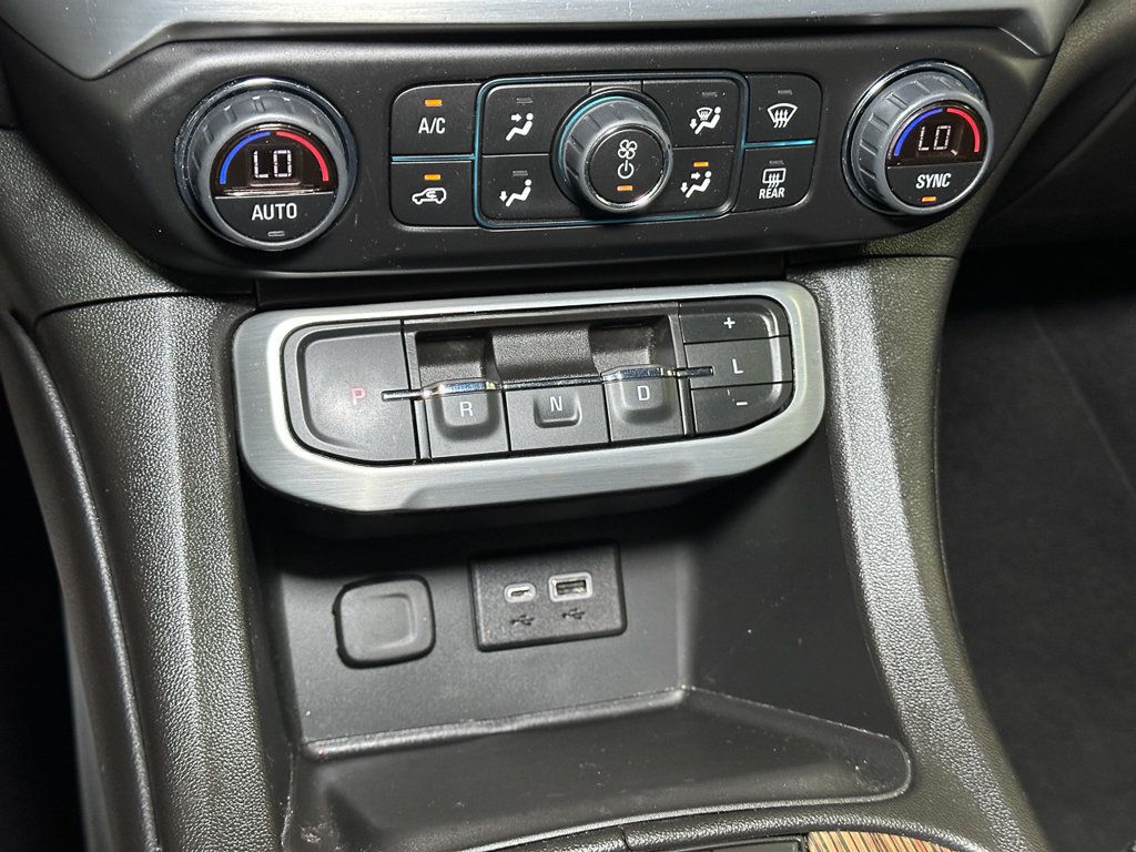 Used 2023 GMC Acadia SLE w/ Driver Convenience Package AWD/4WD image 36