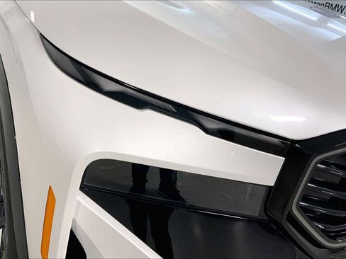 New 2026 BMW XM Label Red image 13