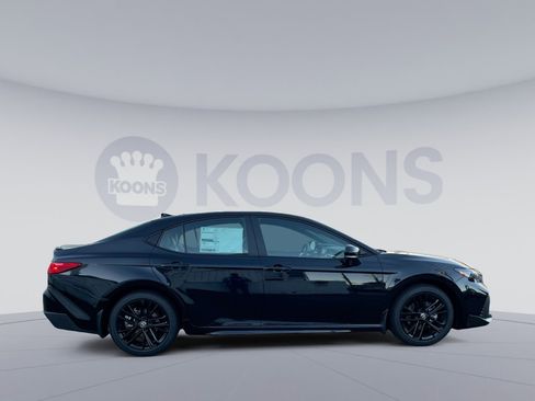 New 2026 Toyota Camry SE image 8