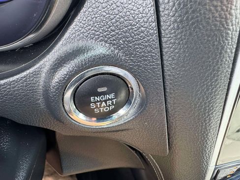 Used 2018 Subaru Outback 2.5i Limited image 40