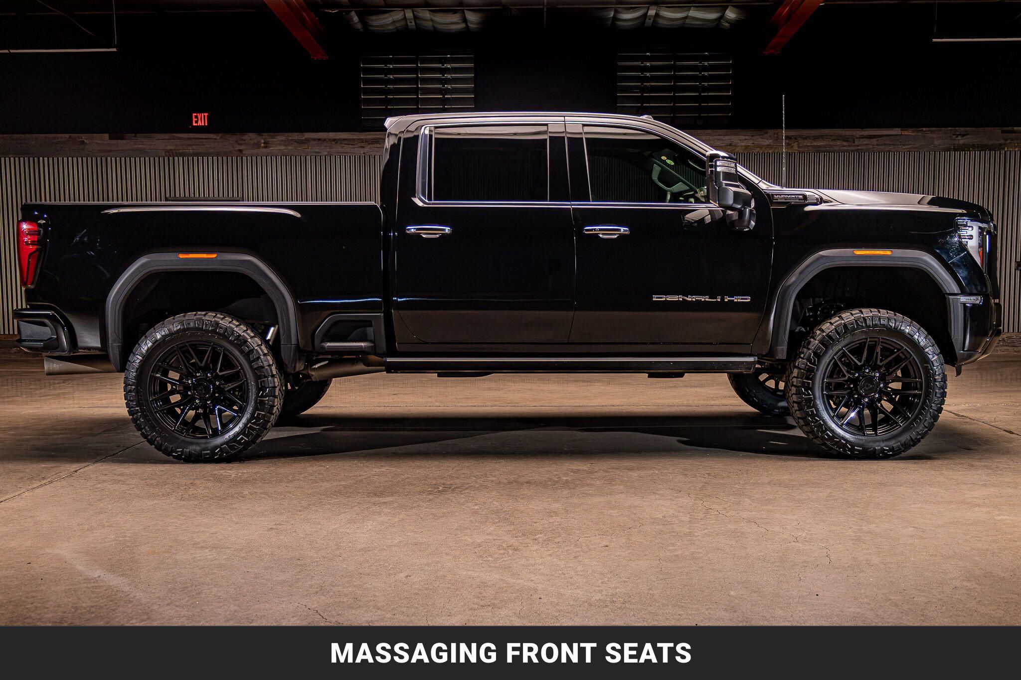 Used 2025 GMC Sierra 2500 Denali Ultimate AWD/4WD image 11