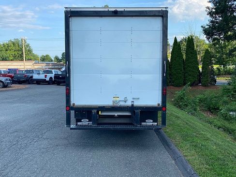 Certified 2021 Ford E-450 and Econoline 450 Super Duty w/ Power Windows & Locks Group image 8