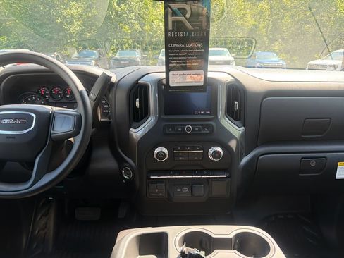 New 2026 GMC Sierra 2500 Pro w/ X31 Off-Road Package AWD/4WD image 19