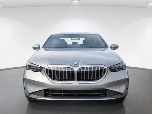 New 2026 BMW 530i xDrive w/ Premium Package image 13