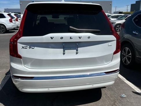 Used 2024 Volvo XC90 T8 Ultimate w/ Protection Package AWD/4WD image 11