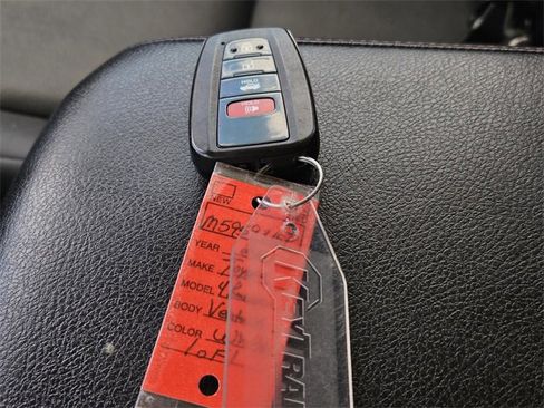 Used 2021 Toyota 4Runner Venture image 32