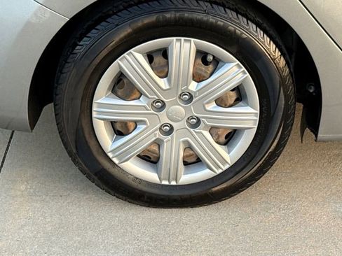 Used 2021 Kia Rio S image 9