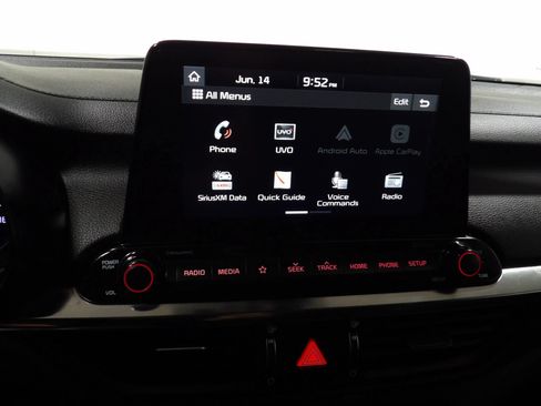 Used 2019 Kia Forte S w/ S Premium Package FWD image 17