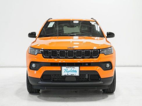 New 2026 Jeep Compass Latitude image 3