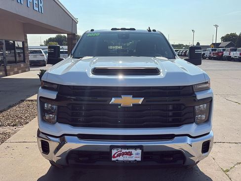 Used 2026 Chevrolet Silverado 3500 W/T w/ WT Convenience Package AWD/4WD image 8
