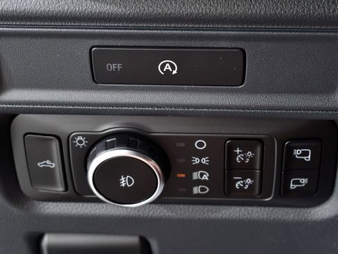 New 2025 Ford F150 XLT w/ Equipment Group 302A MID image 33