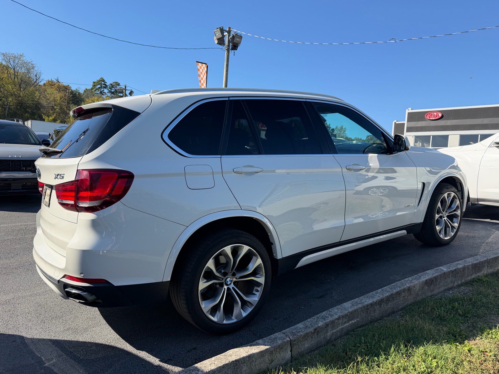 Used 2018 BMW X5 xDrive35i AWD/4WD image 5