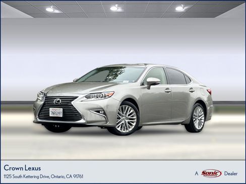 Used 2016 Lexus ES 350 w/ Luxury Package w/Wood Trim FWD image 1