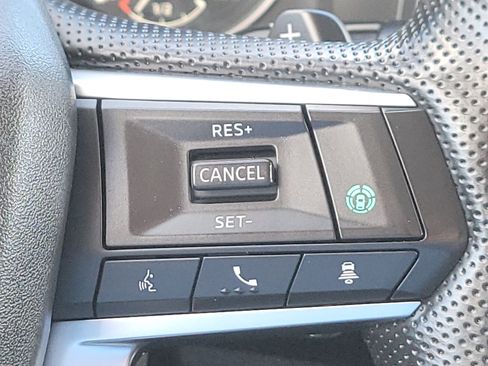 Used 2024 Mitsubishi Outlander SE Black Edition image 25