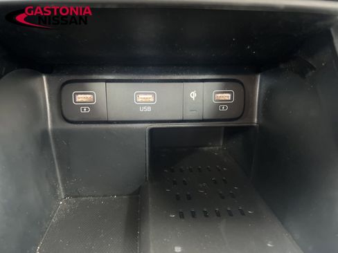 Used 2022 Kia Sorento EX image 43