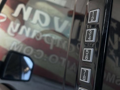 Used 2018 Ford F150 Lariat w/ Equipment Group 502A Luxury image 10